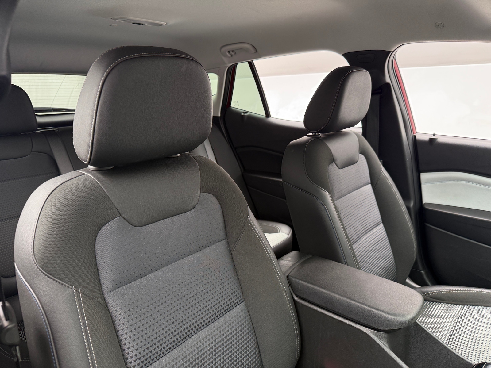 Thumbnail: 2025 Chevrolet Trax - 2