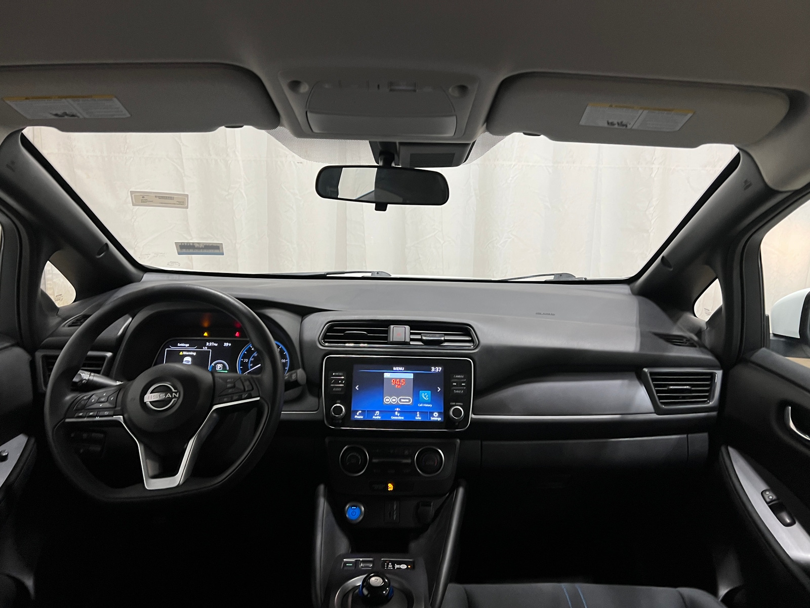 Thumbnail: 2023 Nissan Leaf - 3