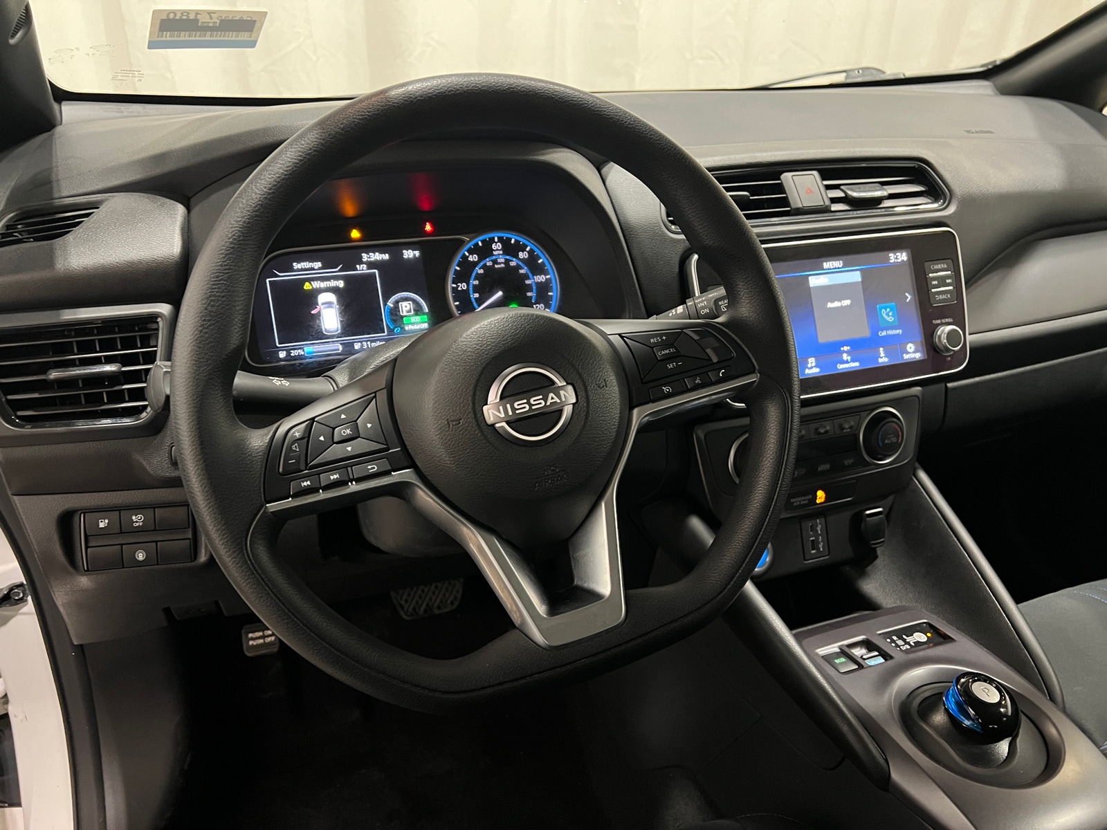 Thumbnail: 2023 Nissan Leaf - 5