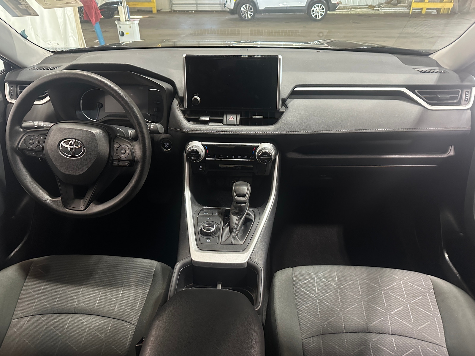 Thumbnail: 2024 Toyota RAV4 - 3