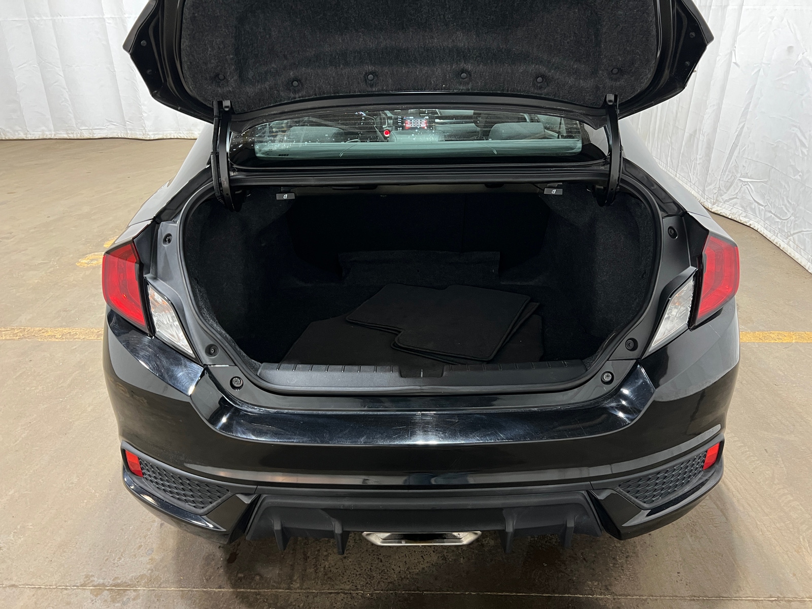 Thumbnail: 2019 Honda Civic - 5