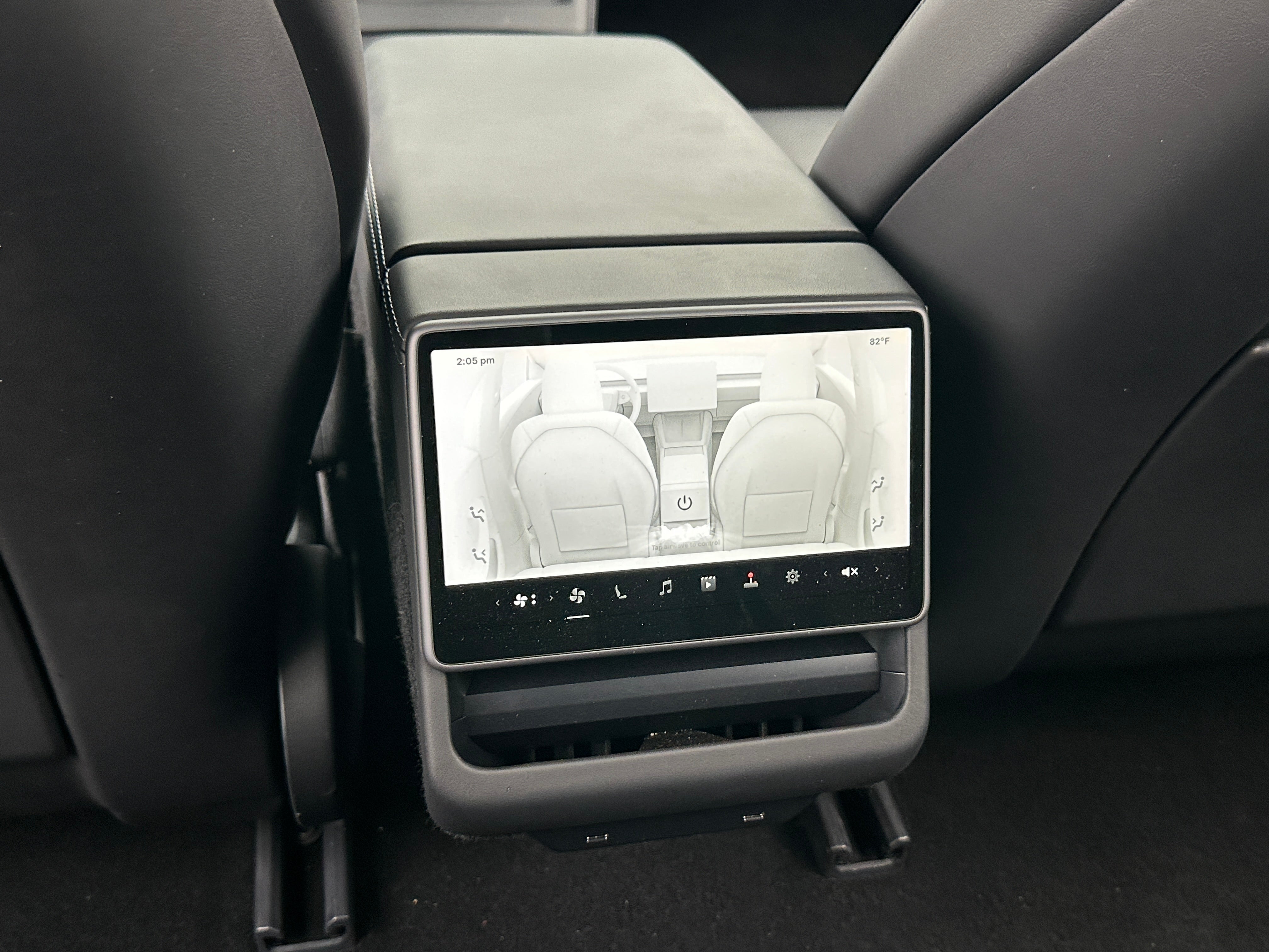 2024 Tesla Model 3 - Image 1
