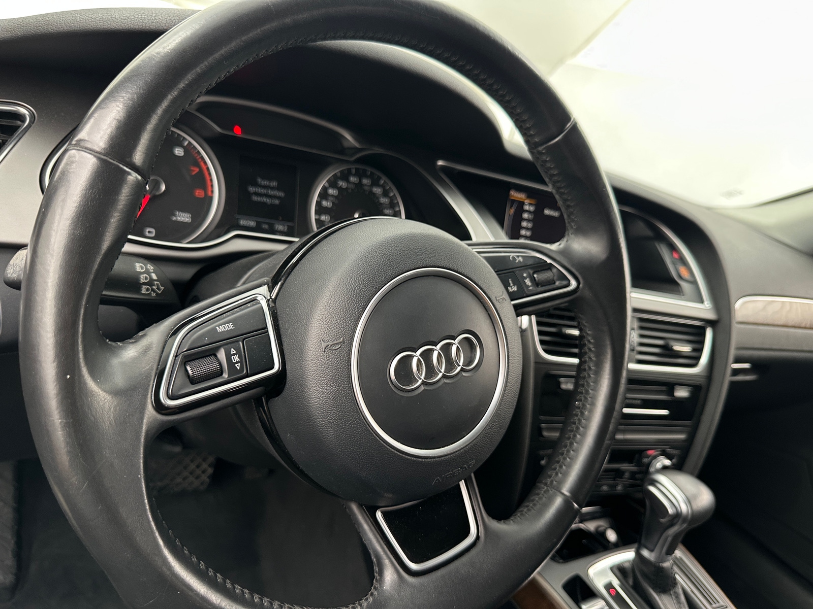Thumbnail: 2015 Audi A4 - 4