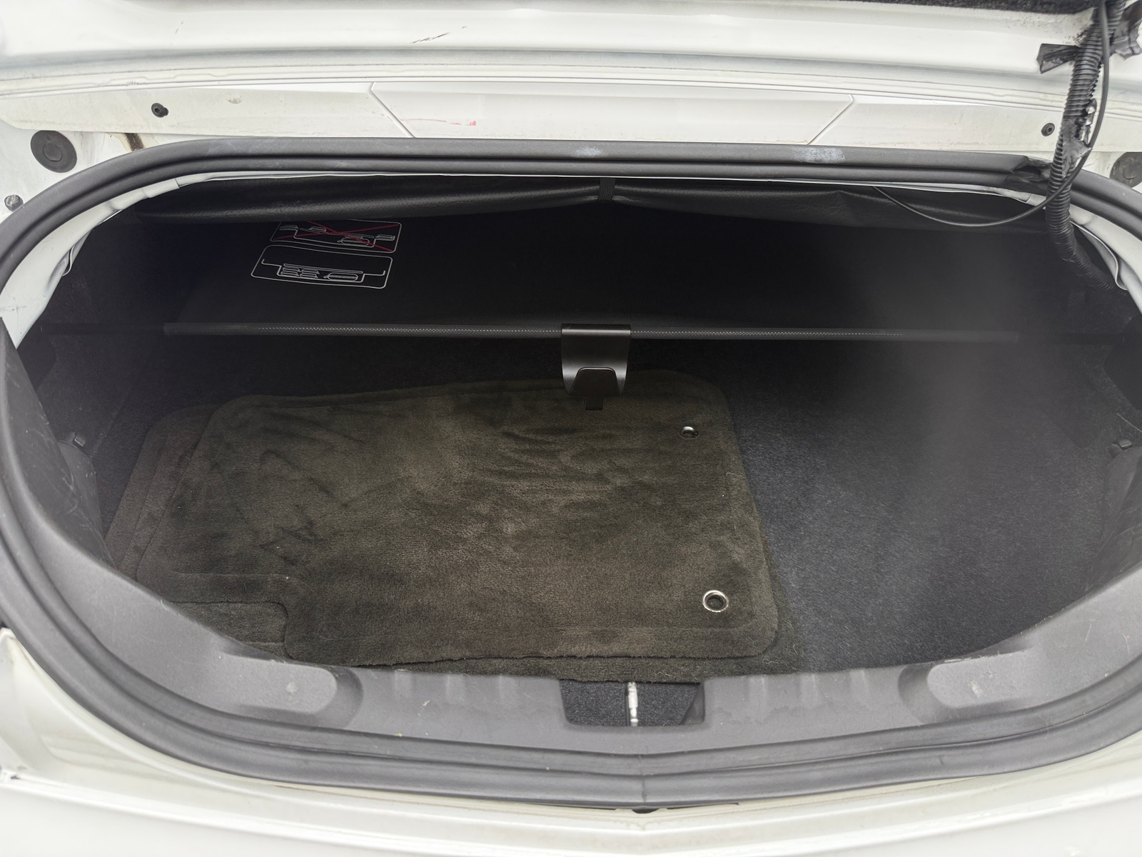 Thumbnail: 2011 Chevrolet Camaro - 6