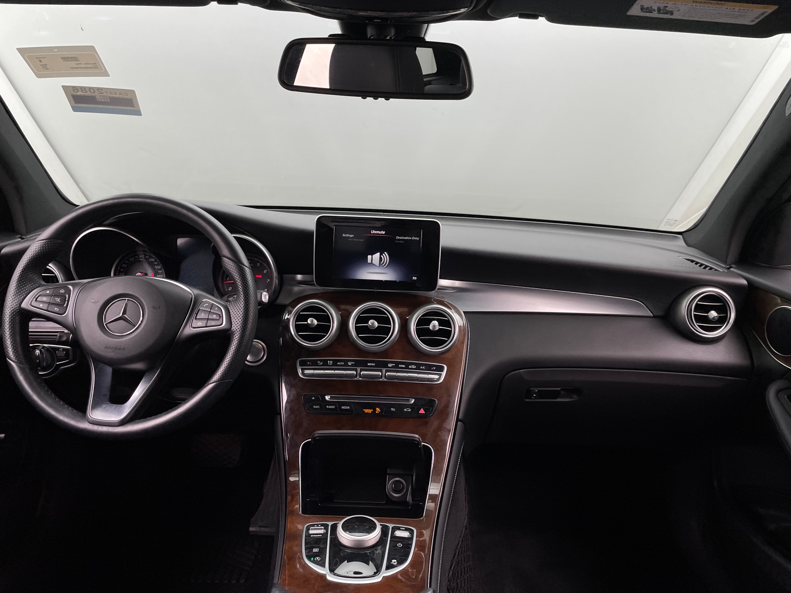 Thumbnail: 2017 Mercedes-Benz GLC - 2