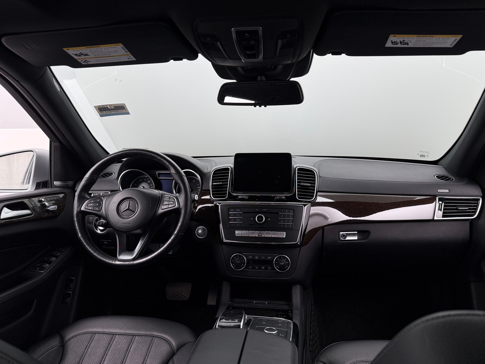 Thumbnail: 2017 Mercedes-Benz GLS - 3