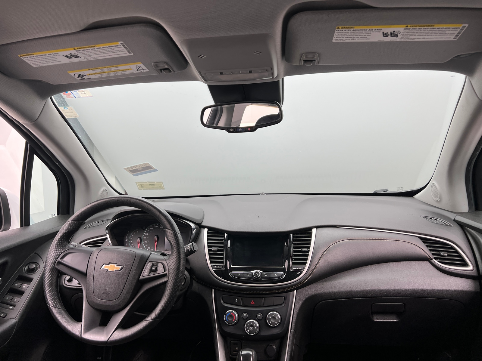 Thumbnail: 2019 Chevrolet Trax - 3