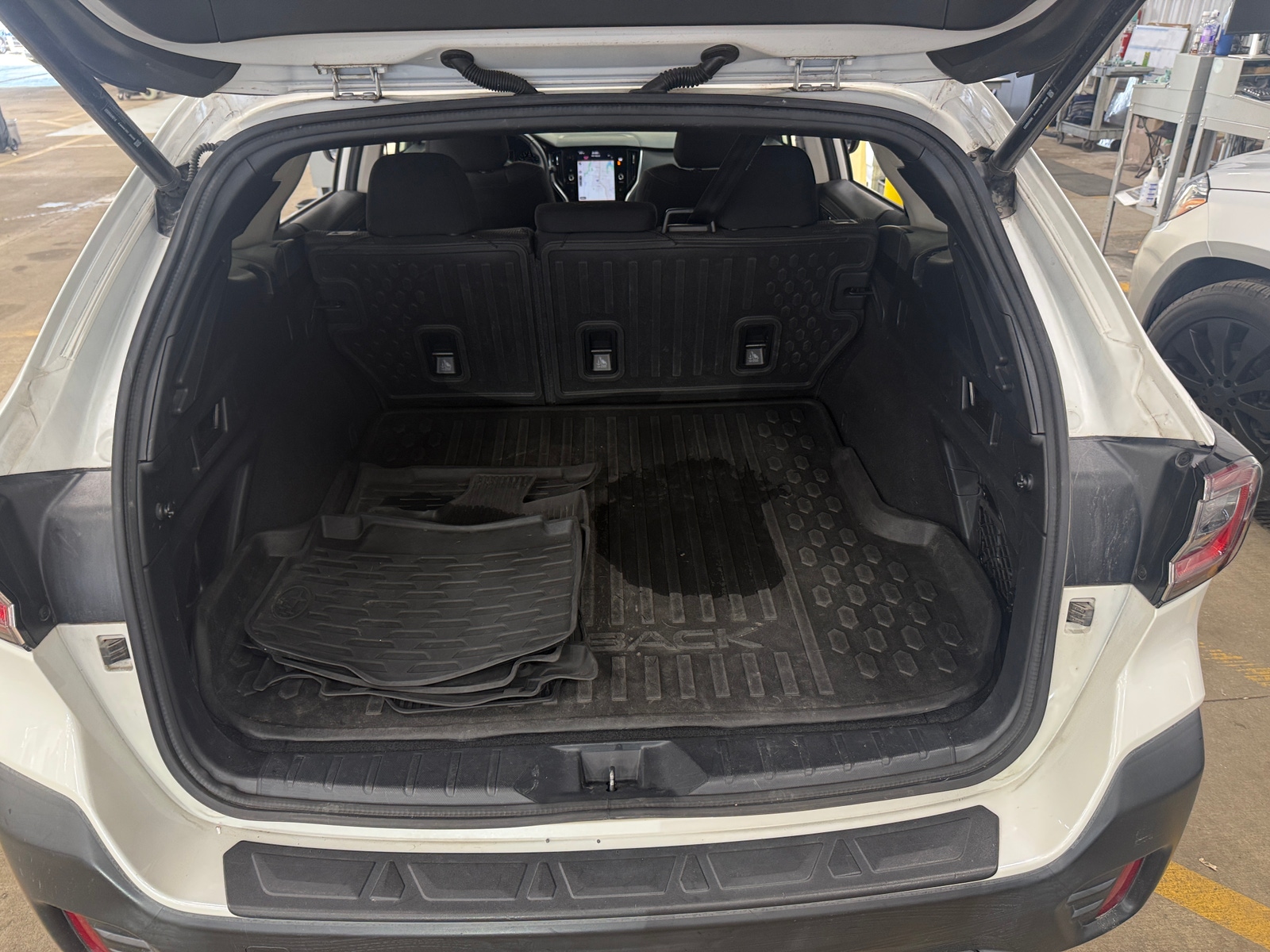 Thumbnail: 2020 Subaru Outback - 7