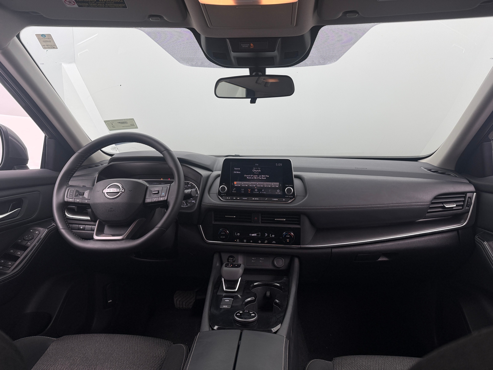 Thumbnail: 2025 Nissan Rogue - 2