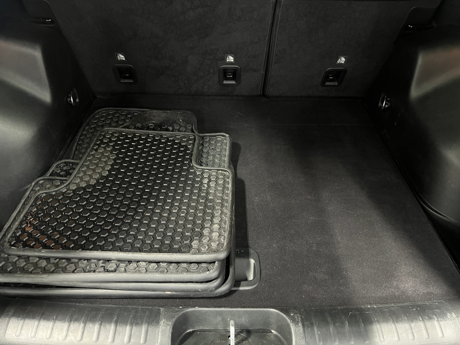 Thumbnail: 2022 Jeep Cherokee - 6