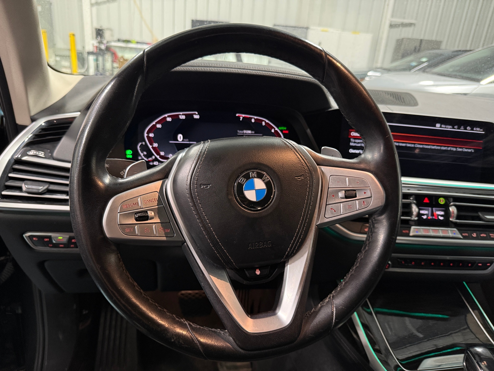 Thumbnail: 2021 BMW X7 - 4