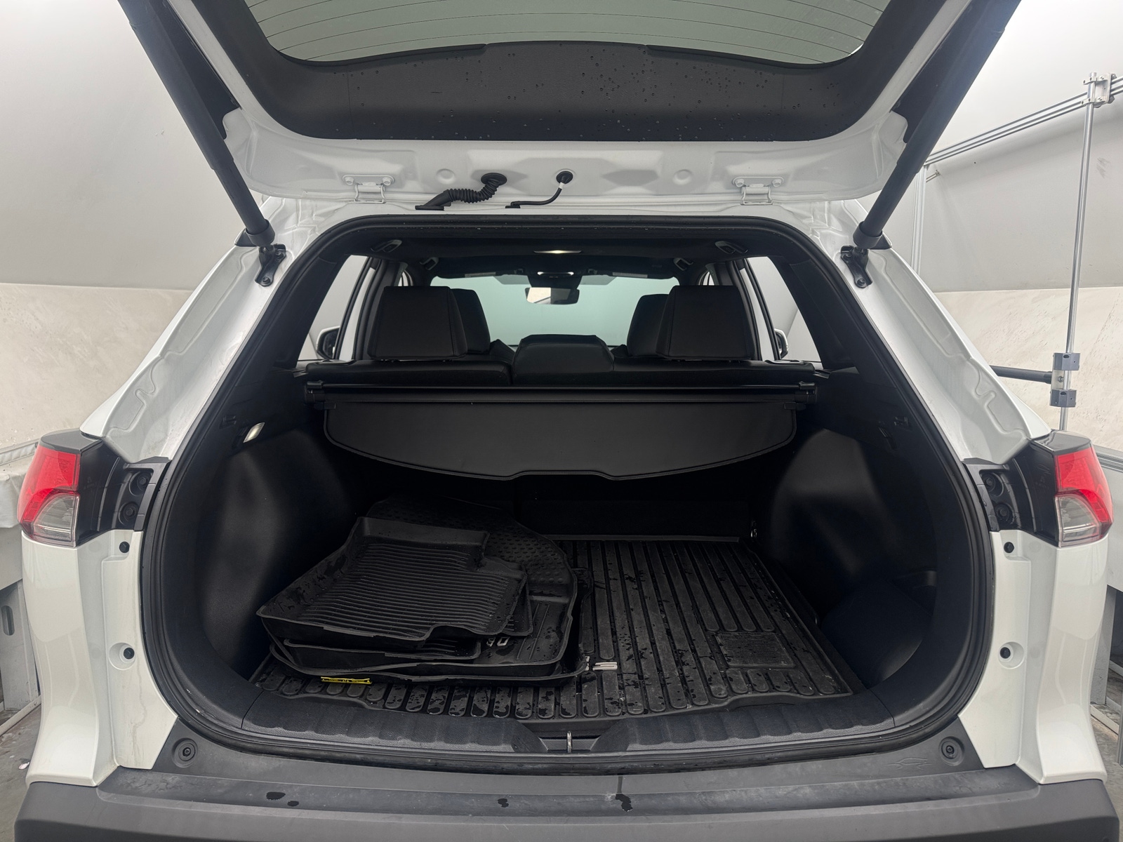 Thumbnail: 2024 Toyota Corolla Cross - 6