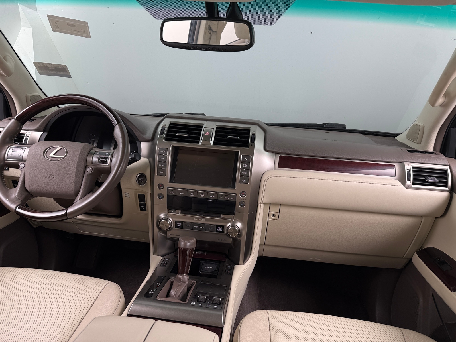 Thumbnail: 2019 Lexus GX - 2