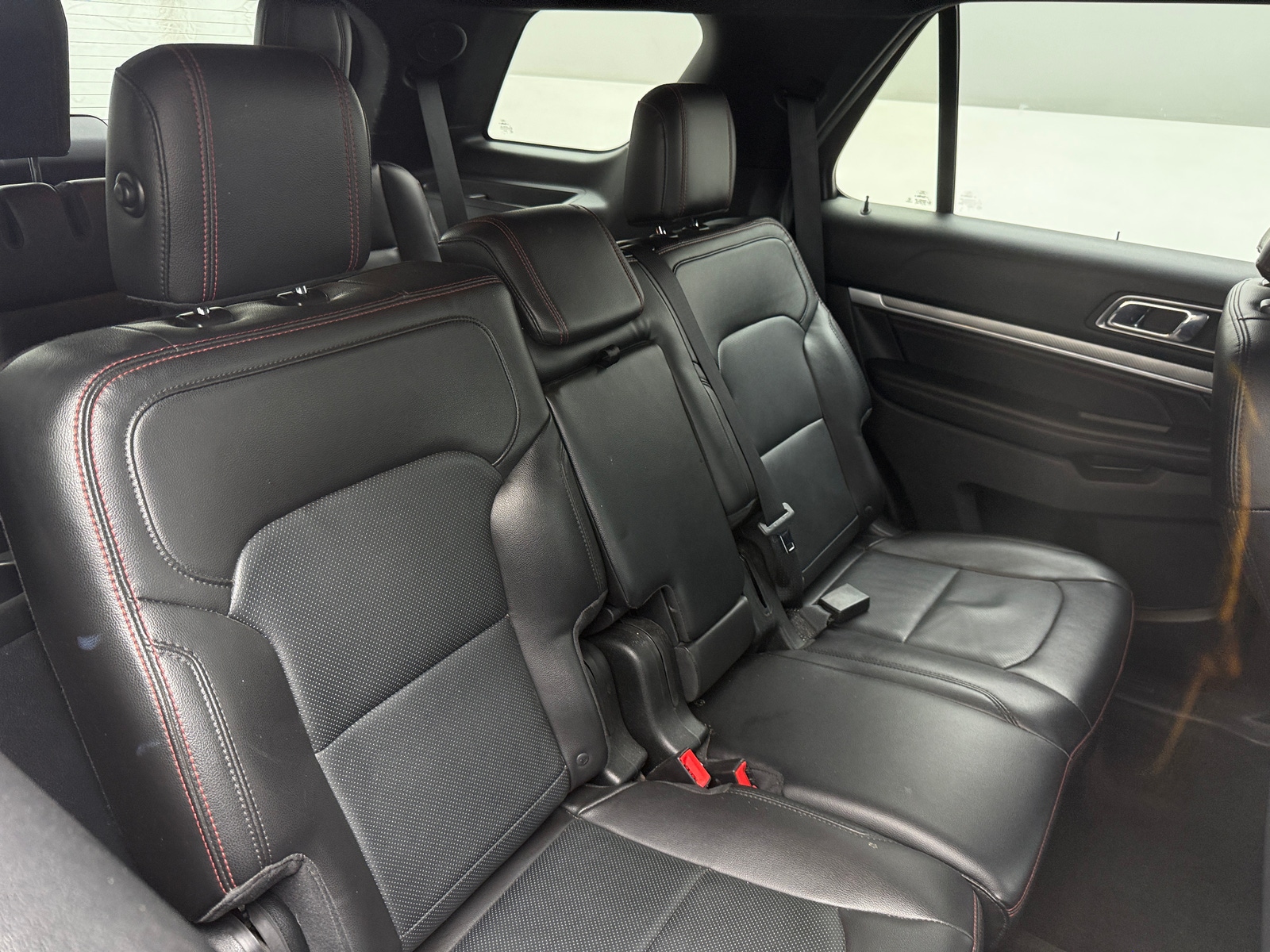 Thumbnail: 2018 Ford Explorer - 5