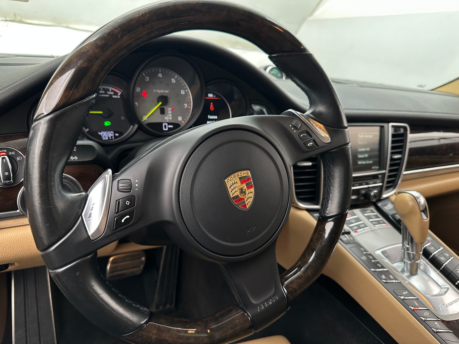 Thumbnail: 2016 Porsche Panamera - 4