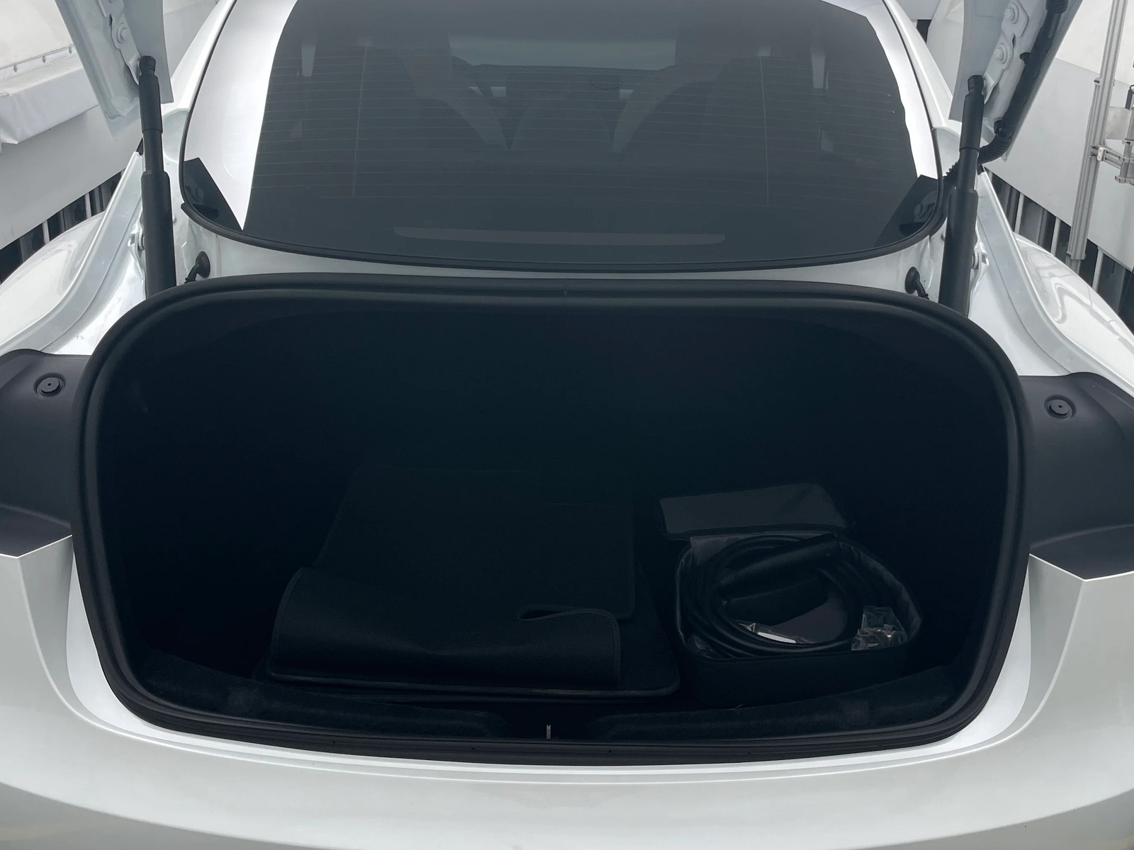 Thumbnail: 2025 Tesla Model 3 - 5