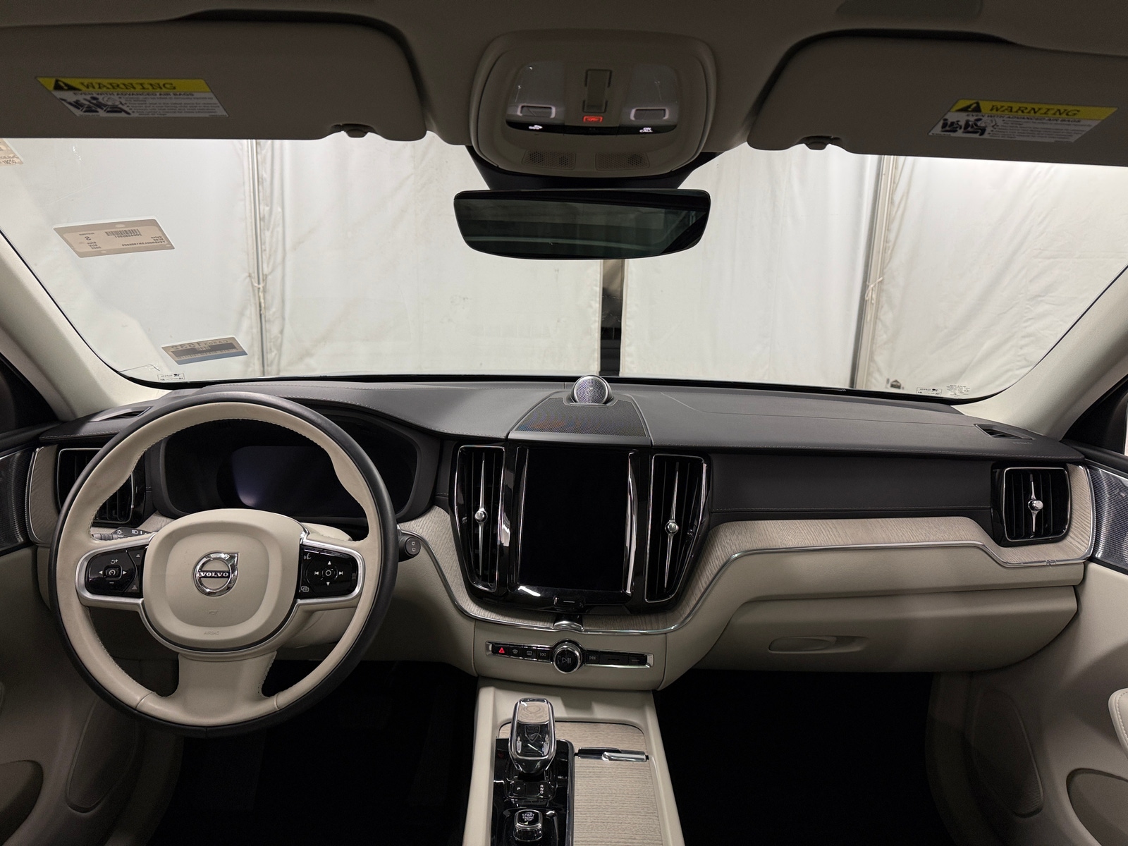 Thumbnail: 2022 Volvo XC60 - 2