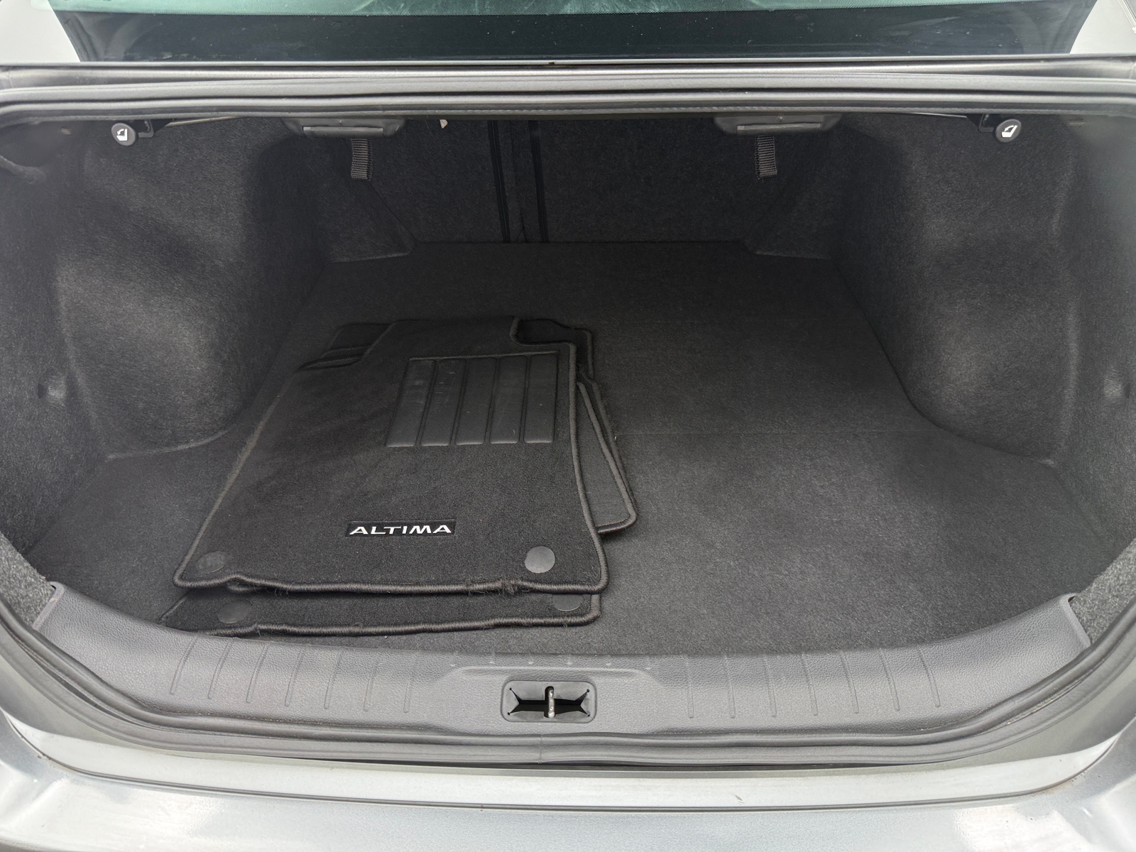 Thumbnail: 2021 Nissan Altima - 7