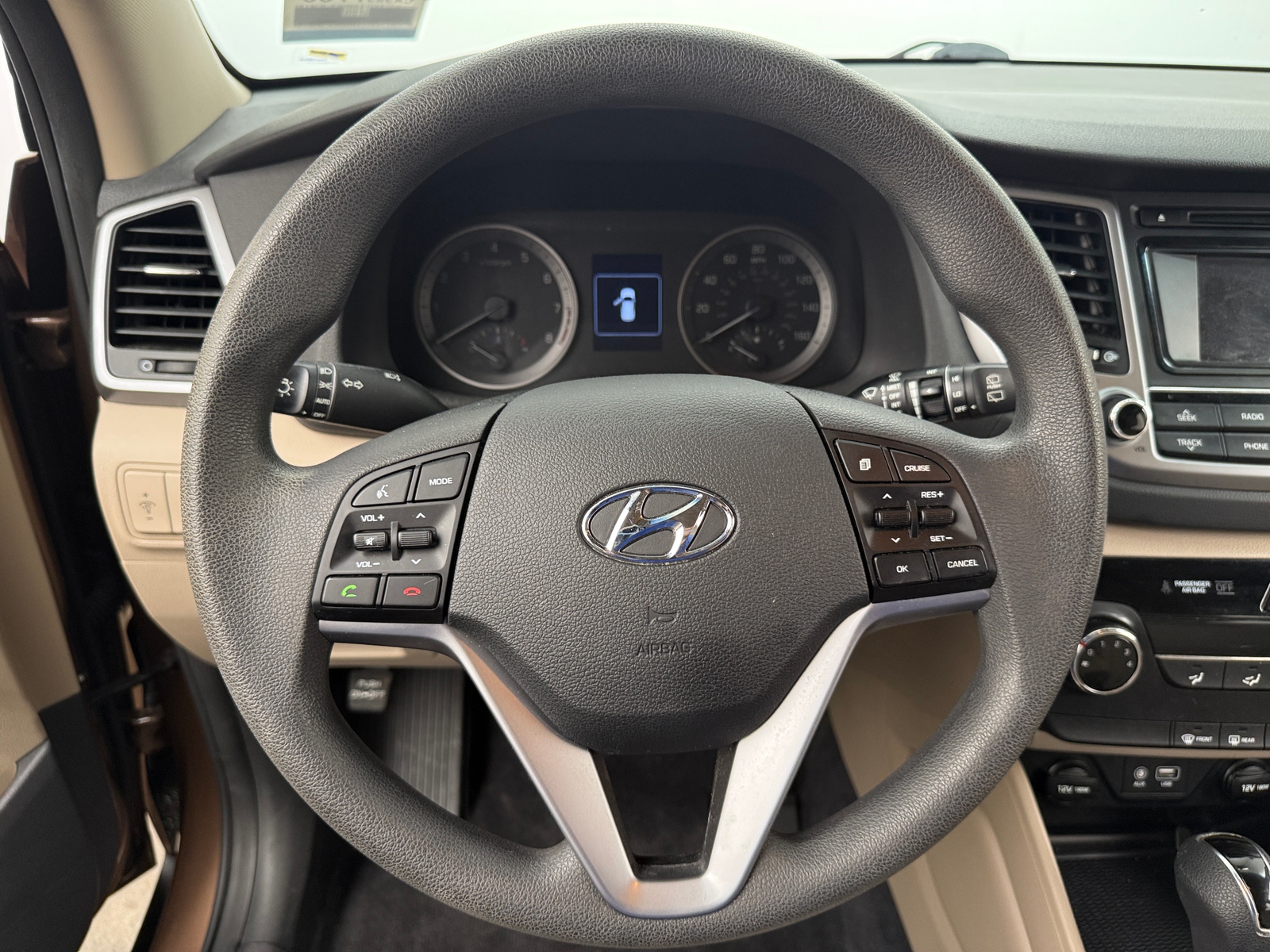 Thumbnail: 2017 Hyundai Tucson - 5