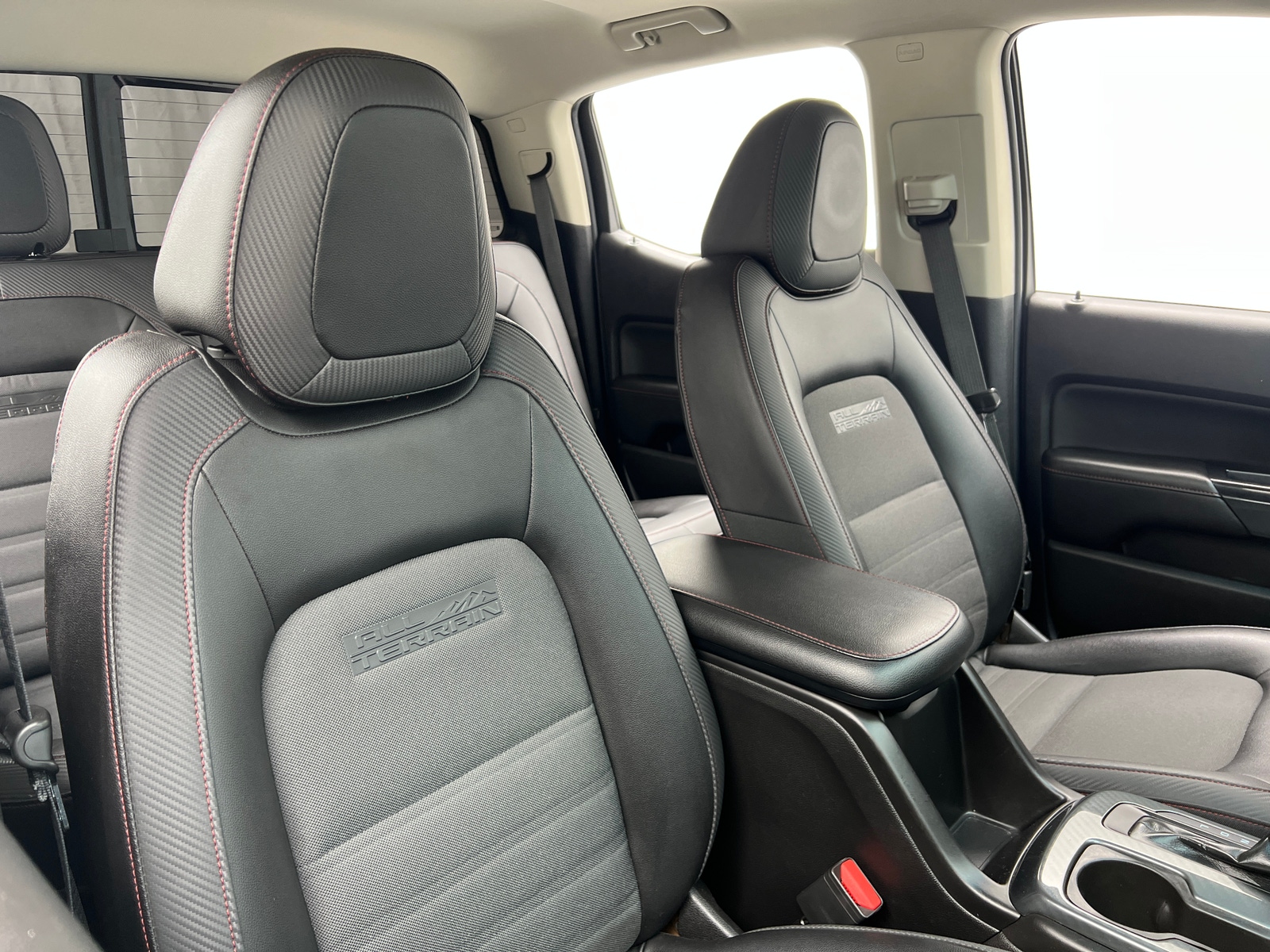 Thumbnail: 2017 GMC Canyon - 2