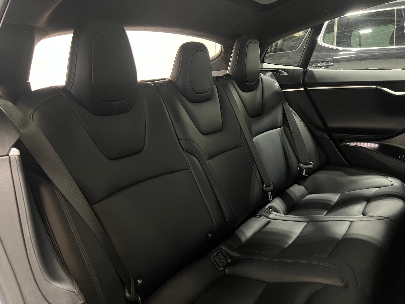 Thumbnail: 2017 Tesla Model S - 5