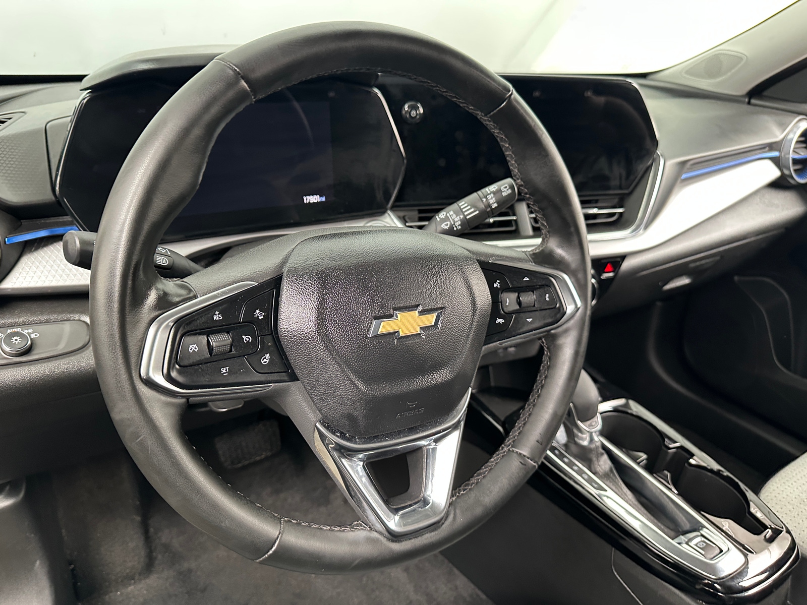 Thumbnail: 2025 Chevrolet Trax - 5