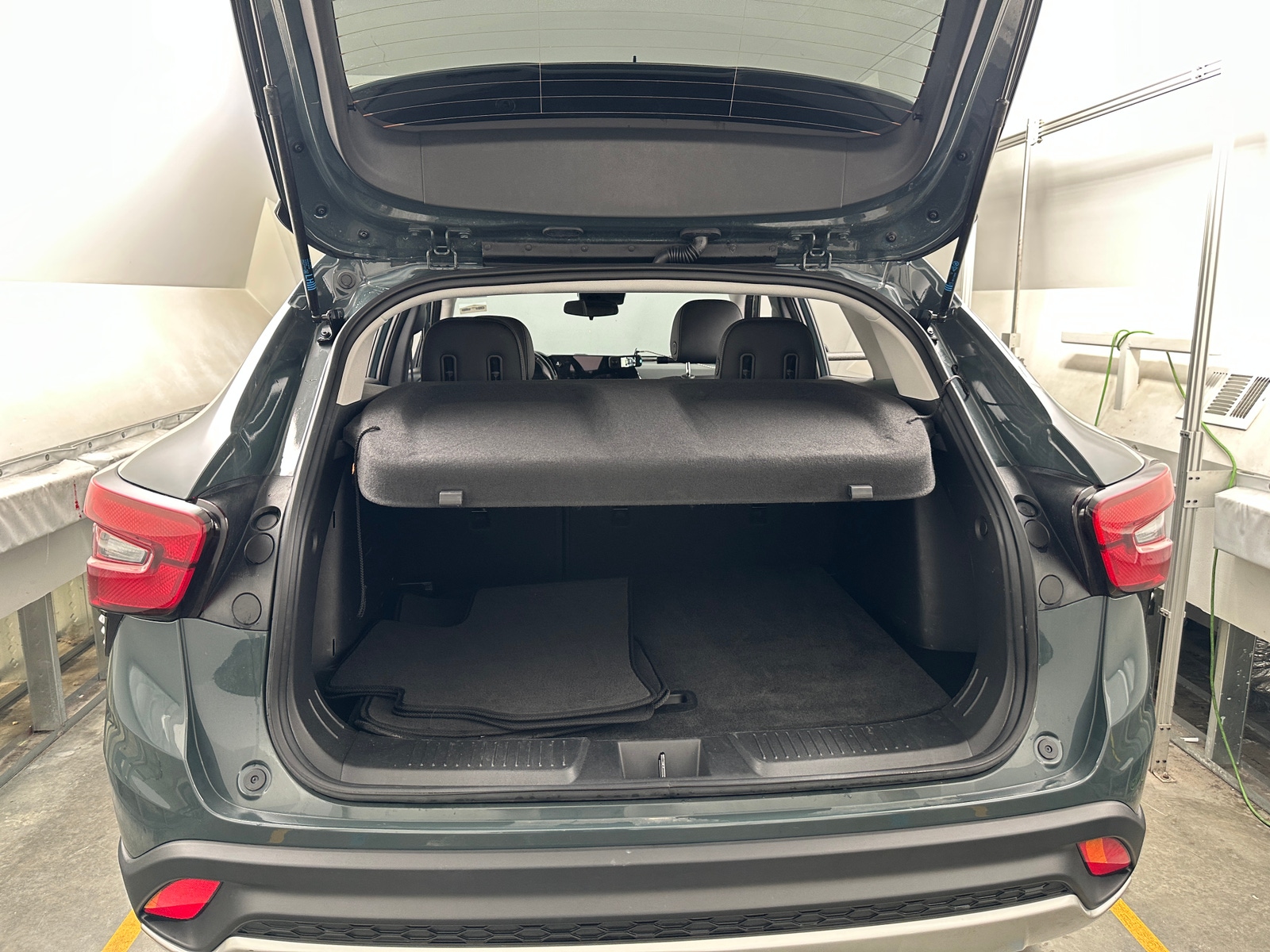 Thumbnail: 2025 Chevrolet Trax - 7