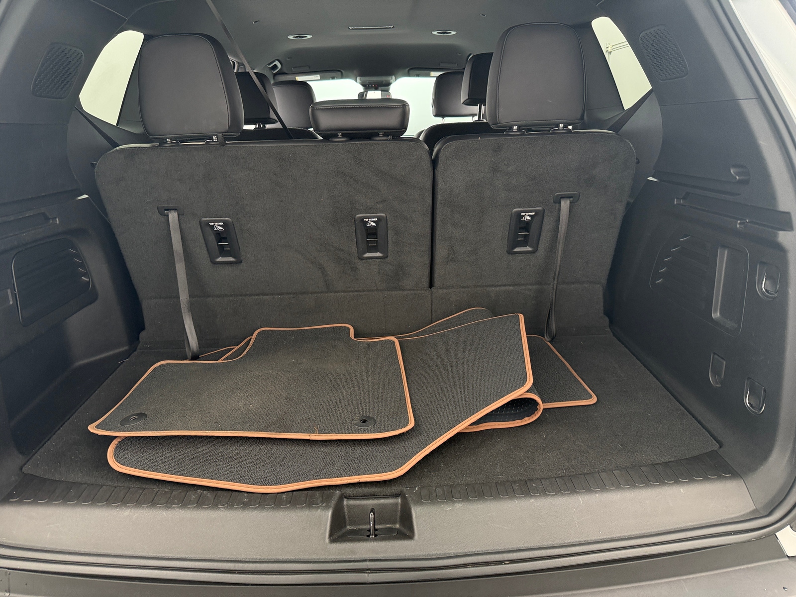 Thumbnail: 2024 GMC Acadia - 7