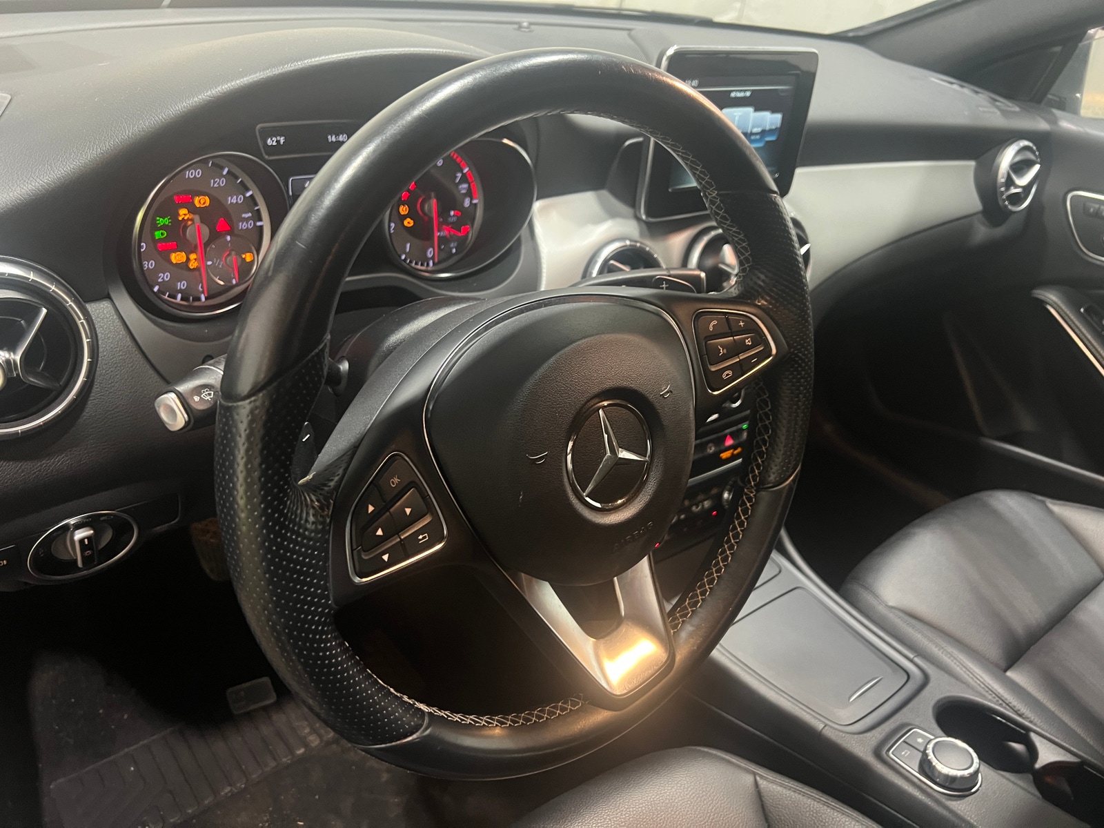 Thumbnail: 2015 Mercedes-Benz CLA - 4