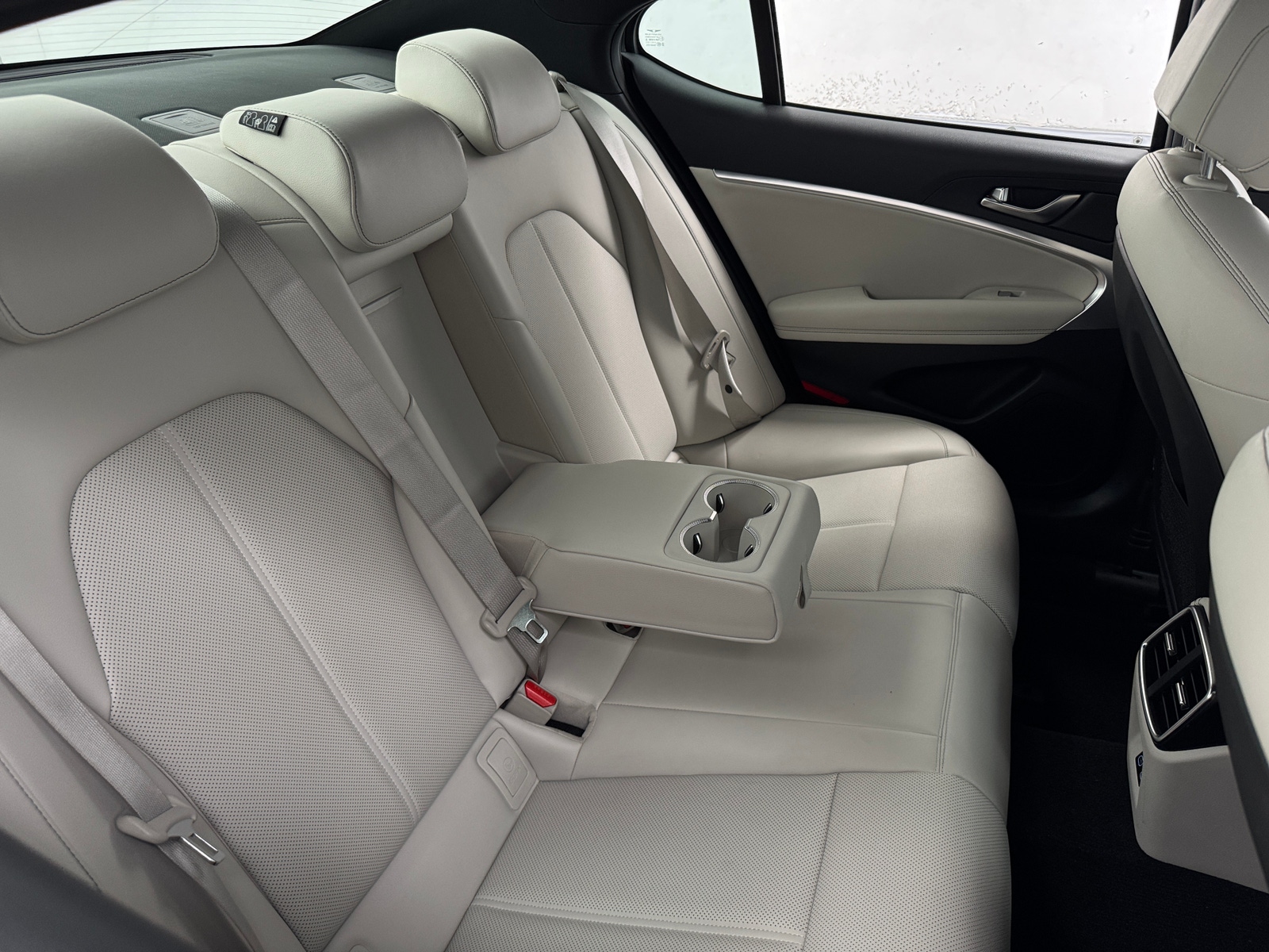 Thumbnail: 2025 Genesis G70 - 5