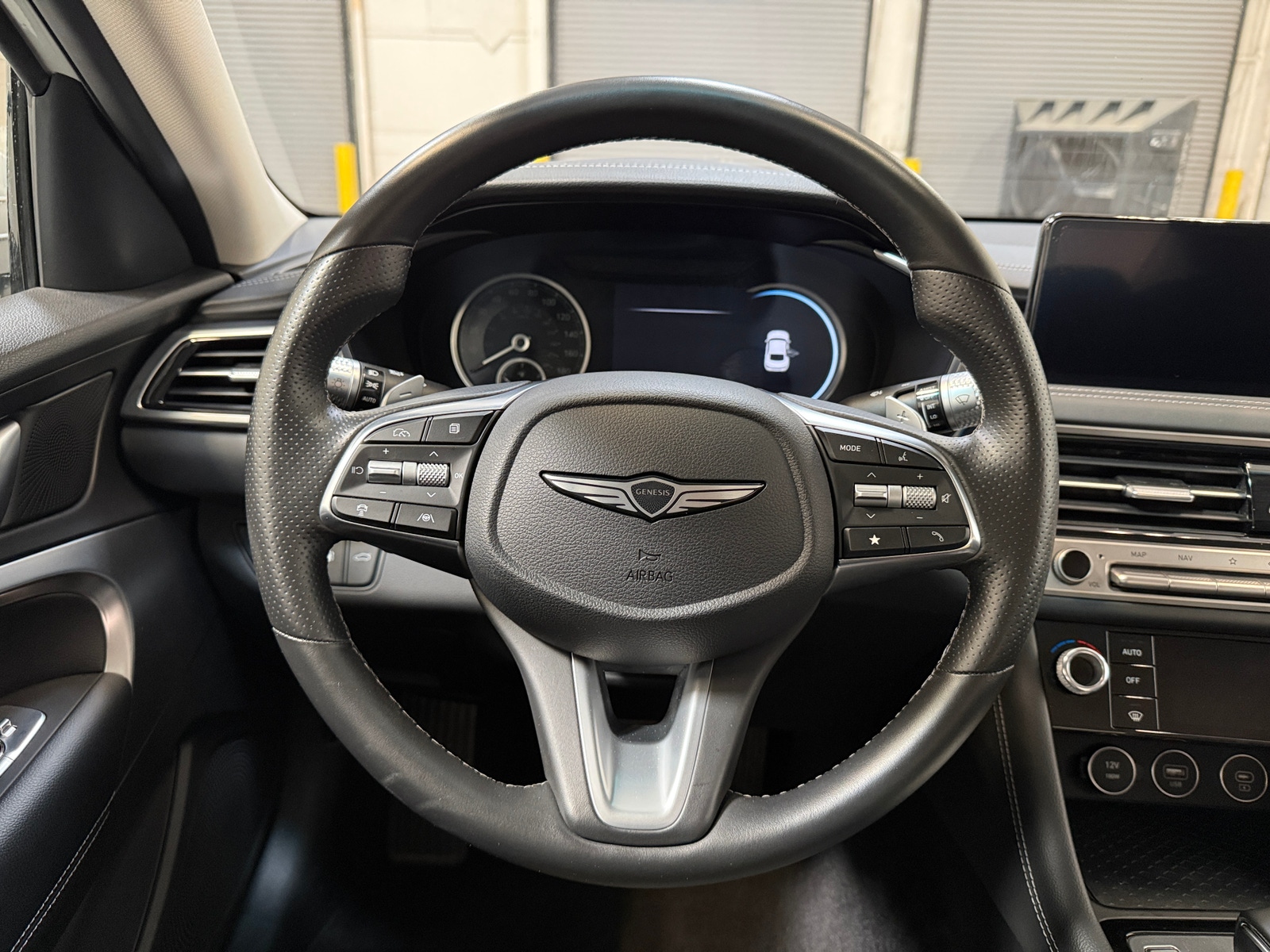 Thumbnail: 2025 Genesis G70 - 4