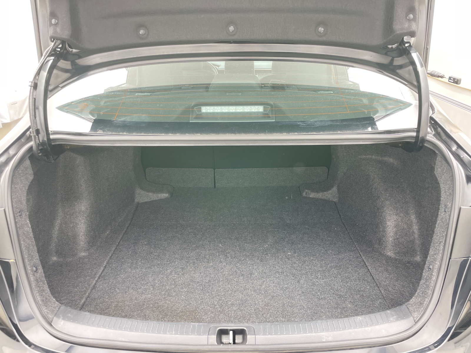 Thumbnail: 2025 Toyota Corolla - 7