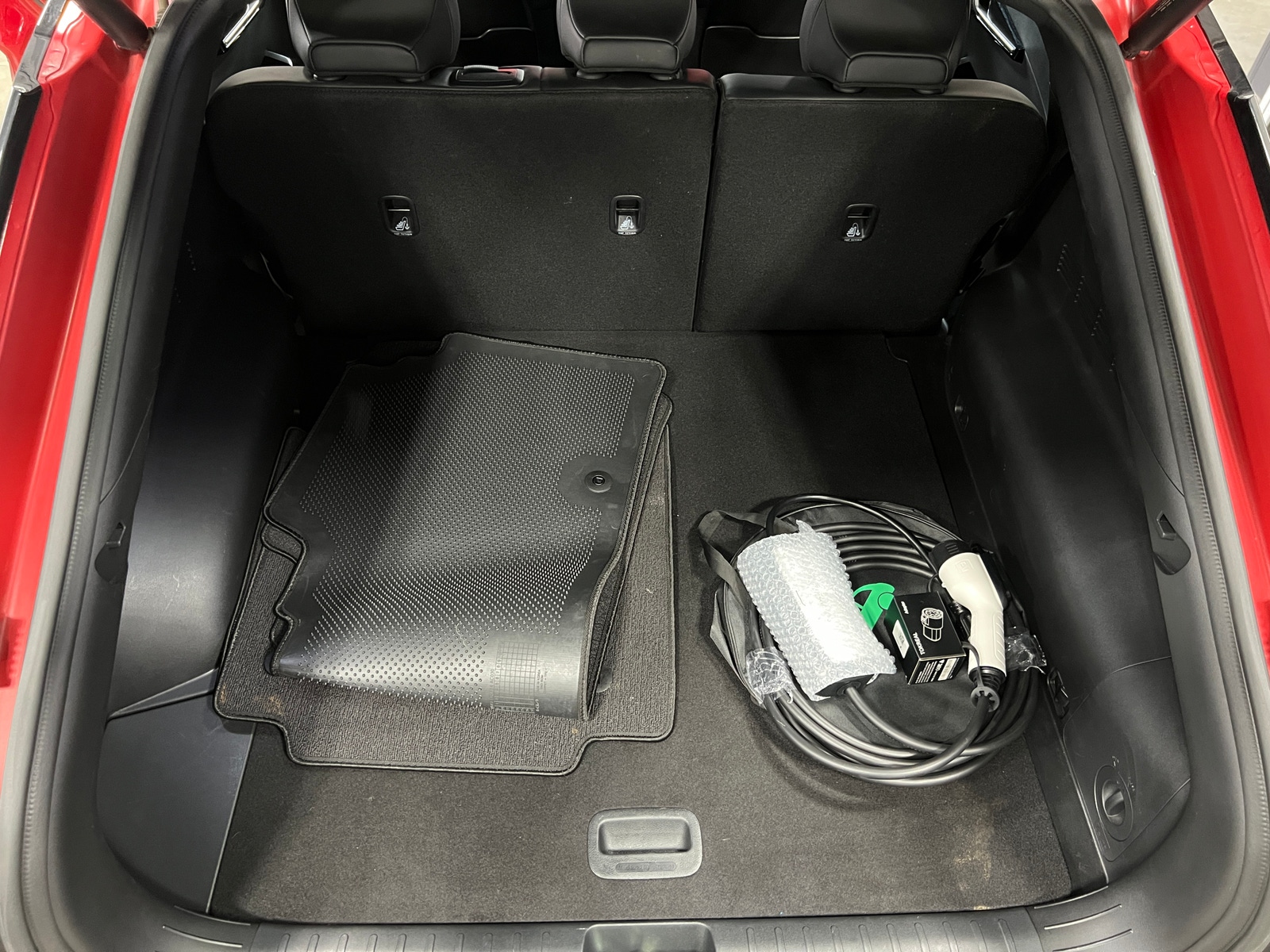 Thumbnail: 2023 Kia EV6 - 6