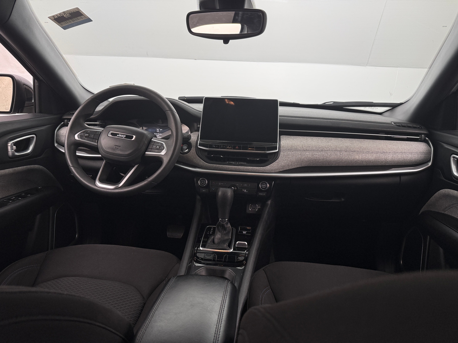 Thumbnail: 2023 Jeep Compass - 3