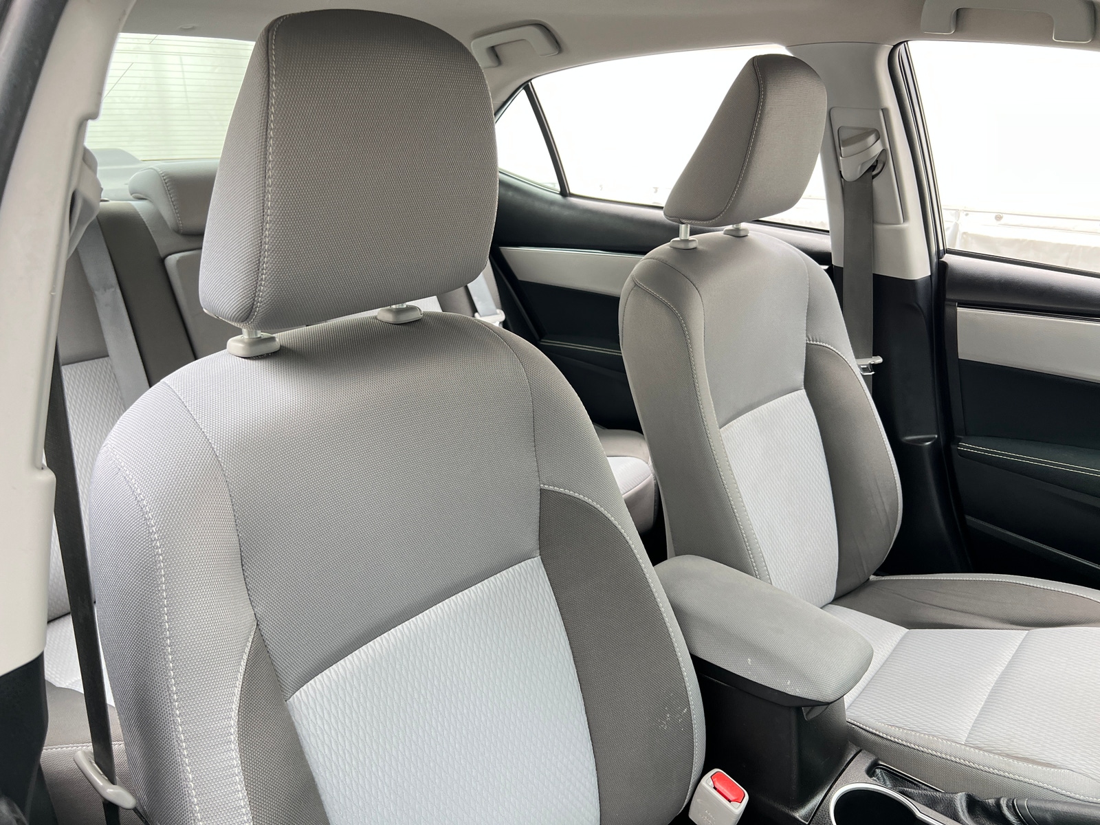 Thumbnail: 2018 Toyota Corolla - 2