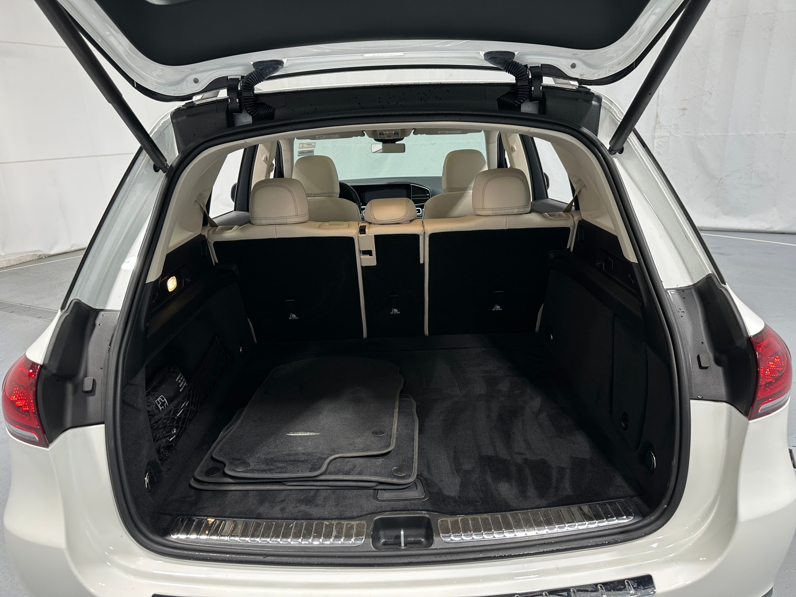 Thumbnail: 2021 Mercedes-Benz GLE - 6