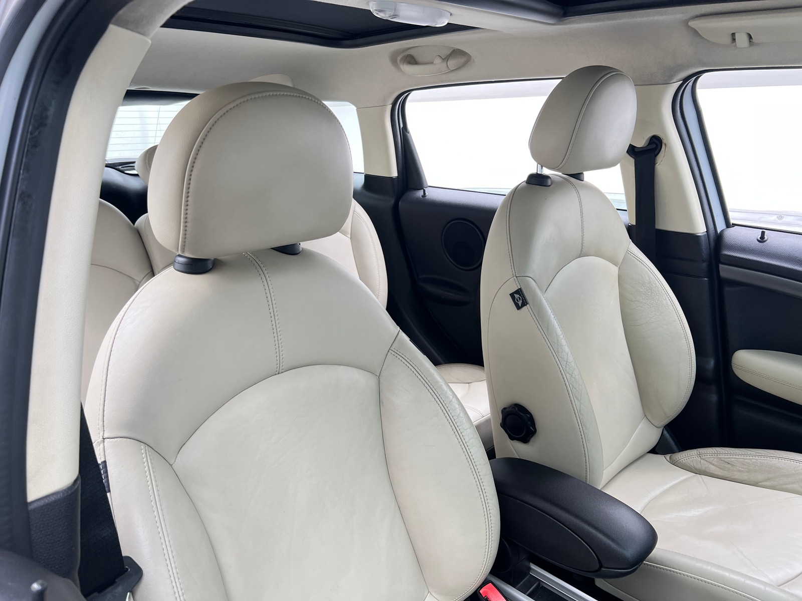 Thumbnail: 2013 MINI Cooper Countryman - 2