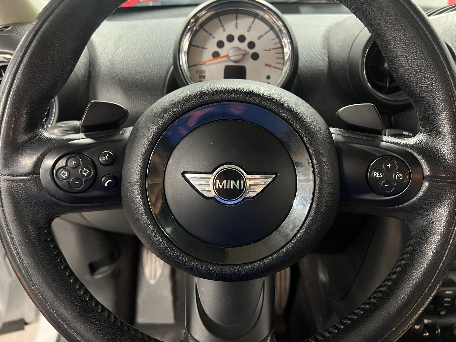 Thumbnail: 2013 MINI Cooper Countryman - 5