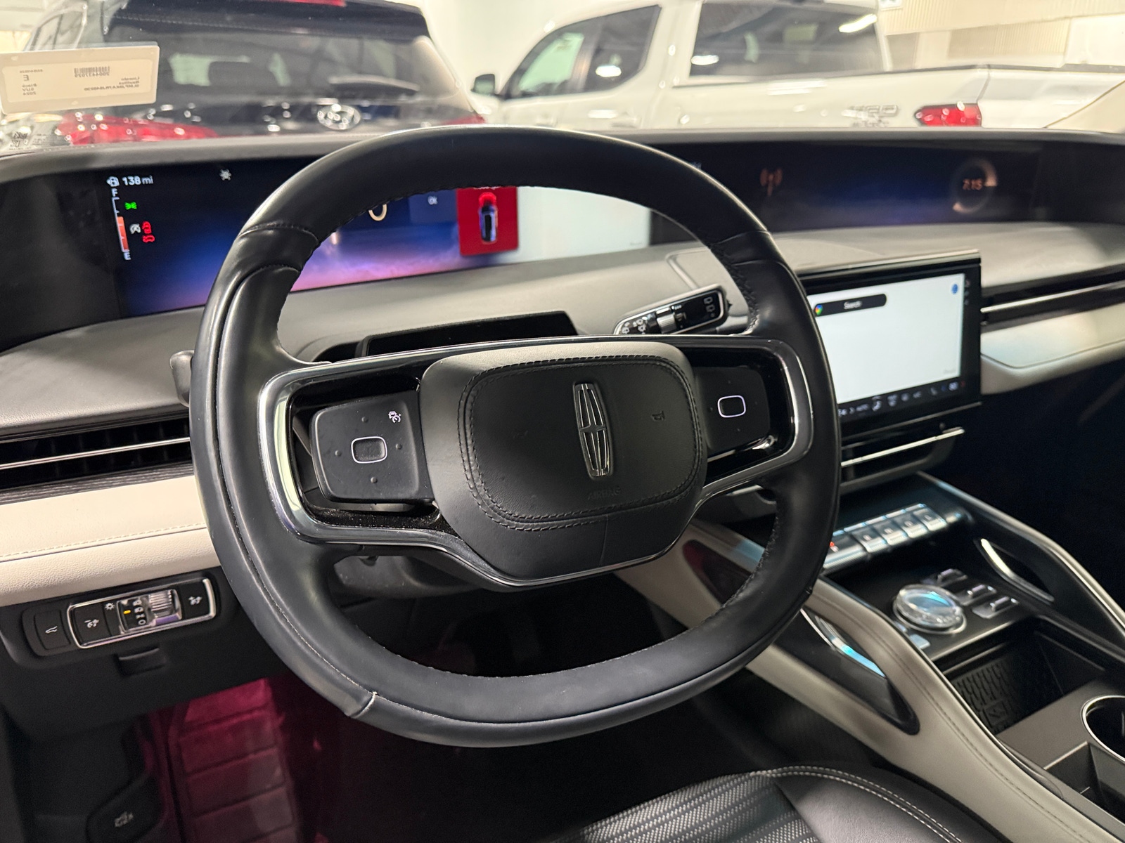 Thumbnail: 2024 Lincoln Nautilus - 4