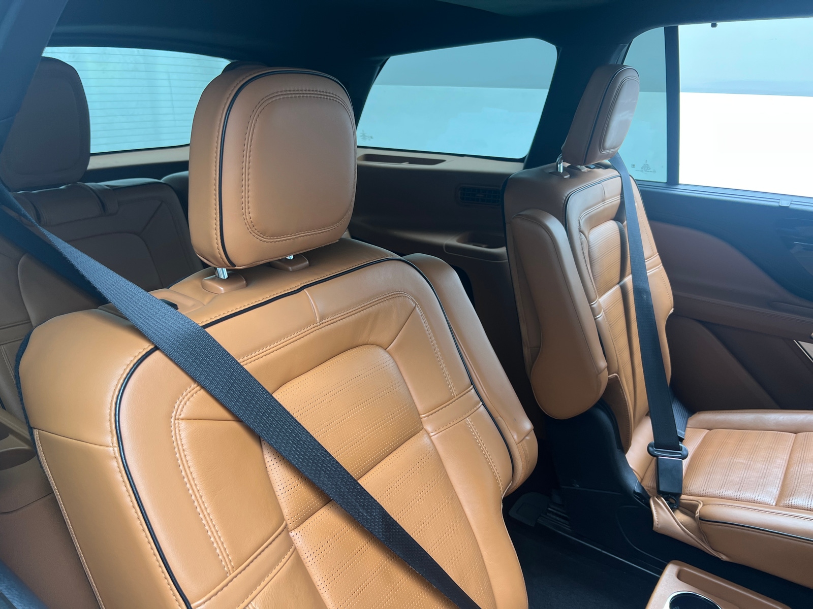 Thumbnail: 2022 Lincoln Aviator - 5