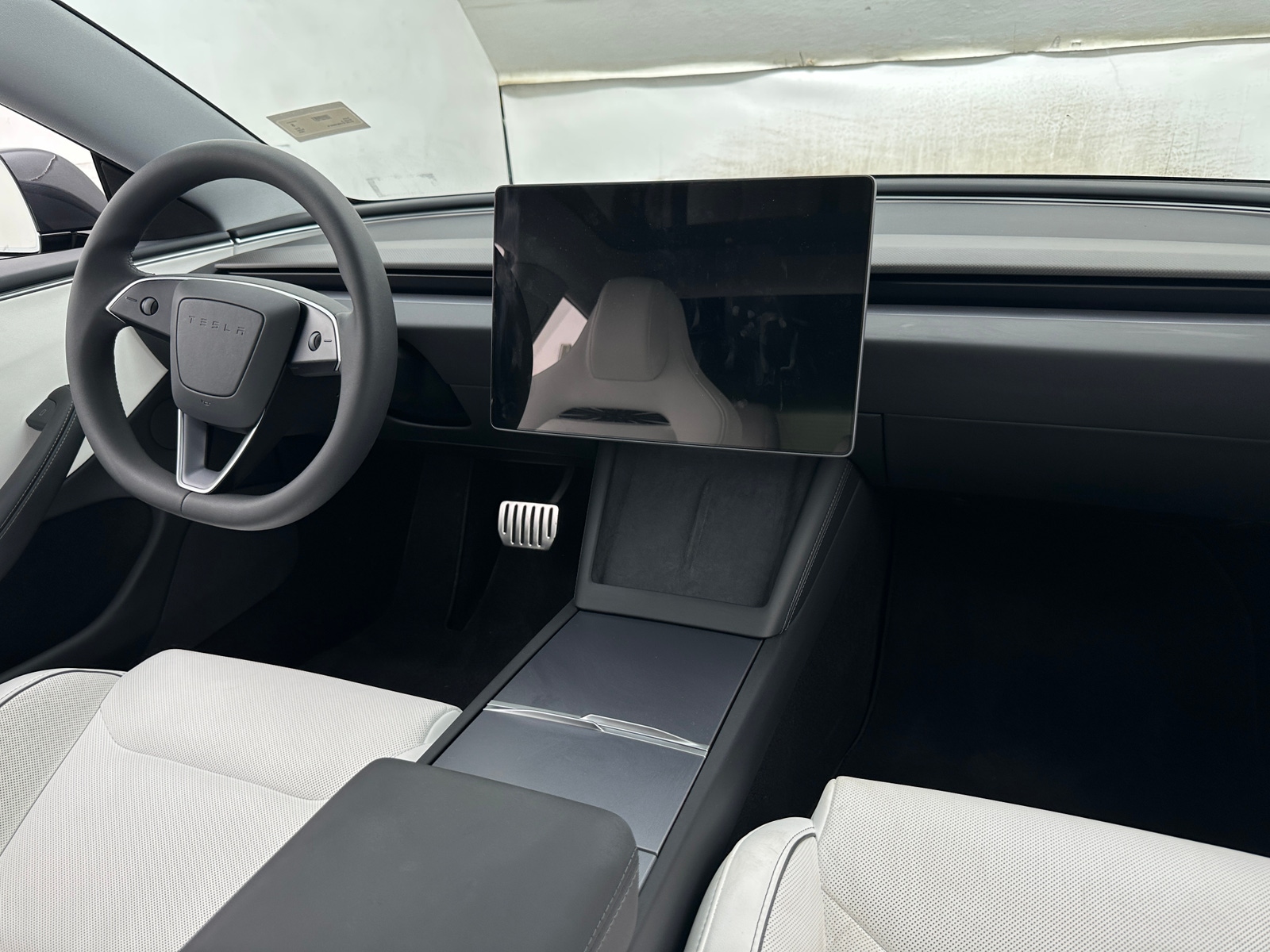 Thumbnail: 2025 Tesla Model 3 - 2