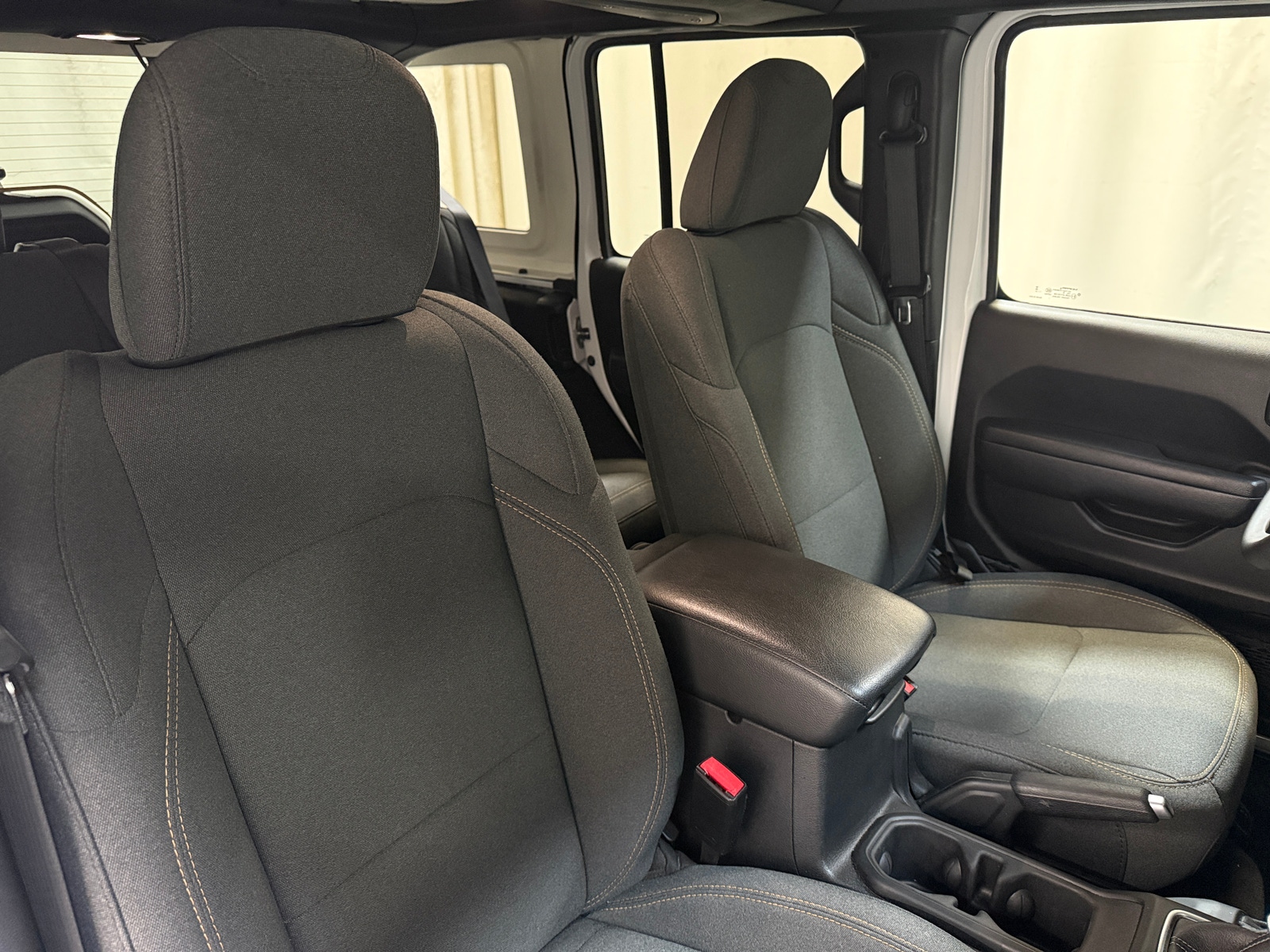 Thumbnail: 2025 Jeep Wrangler - 2