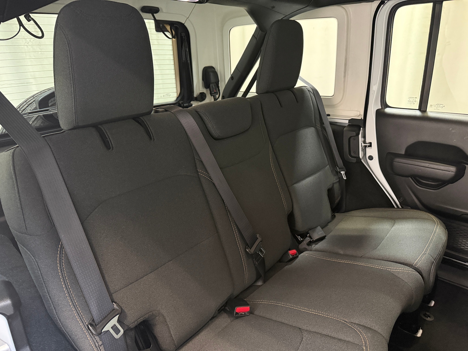 Thumbnail: 2025 Jeep Wrangler - 6