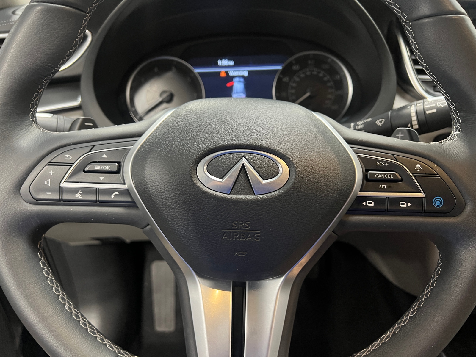 Thumbnail: 2025 INFINITI QX50 - 4