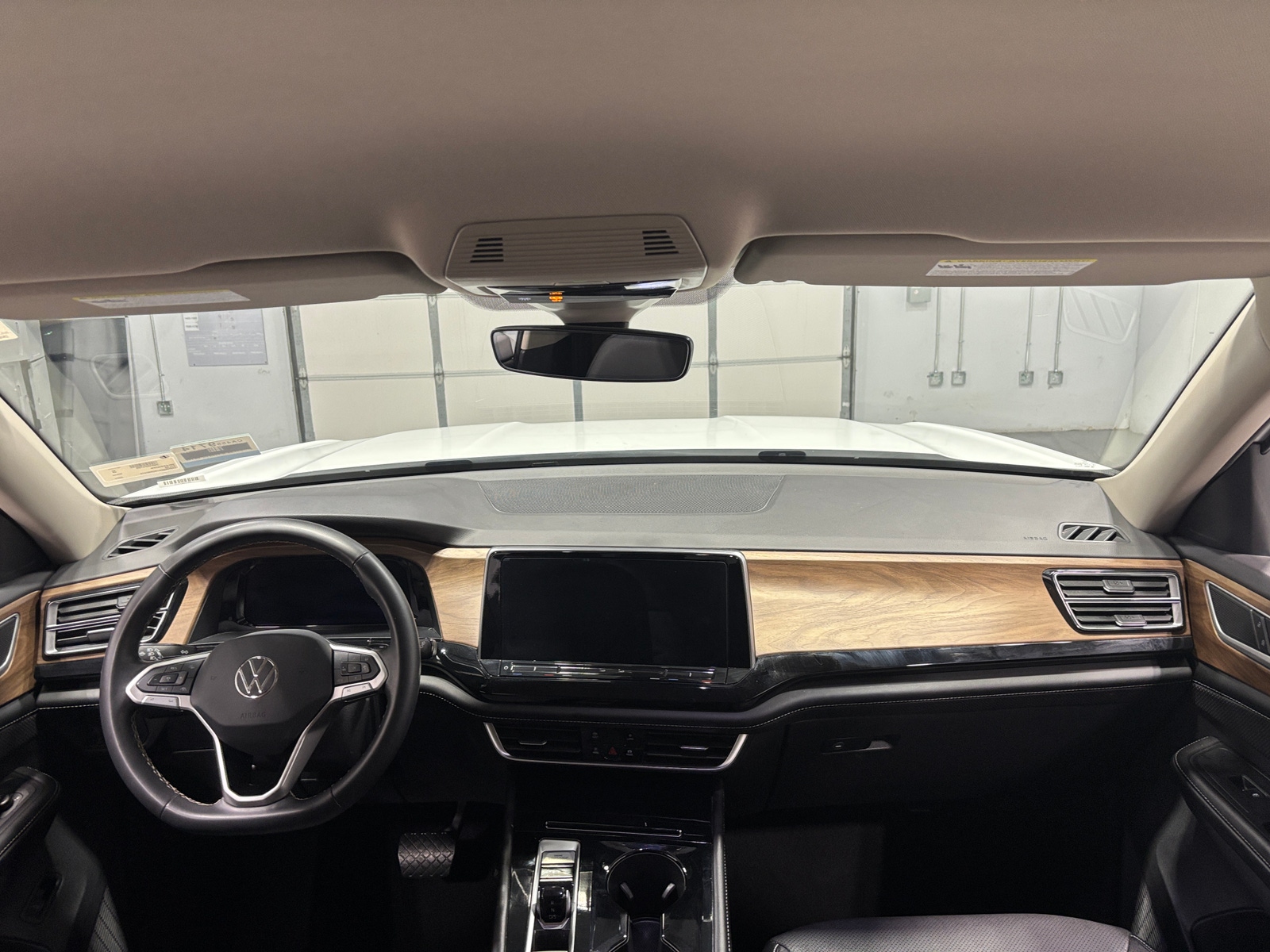 Thumbnail: 2024 Volkswagen Atlas - 2