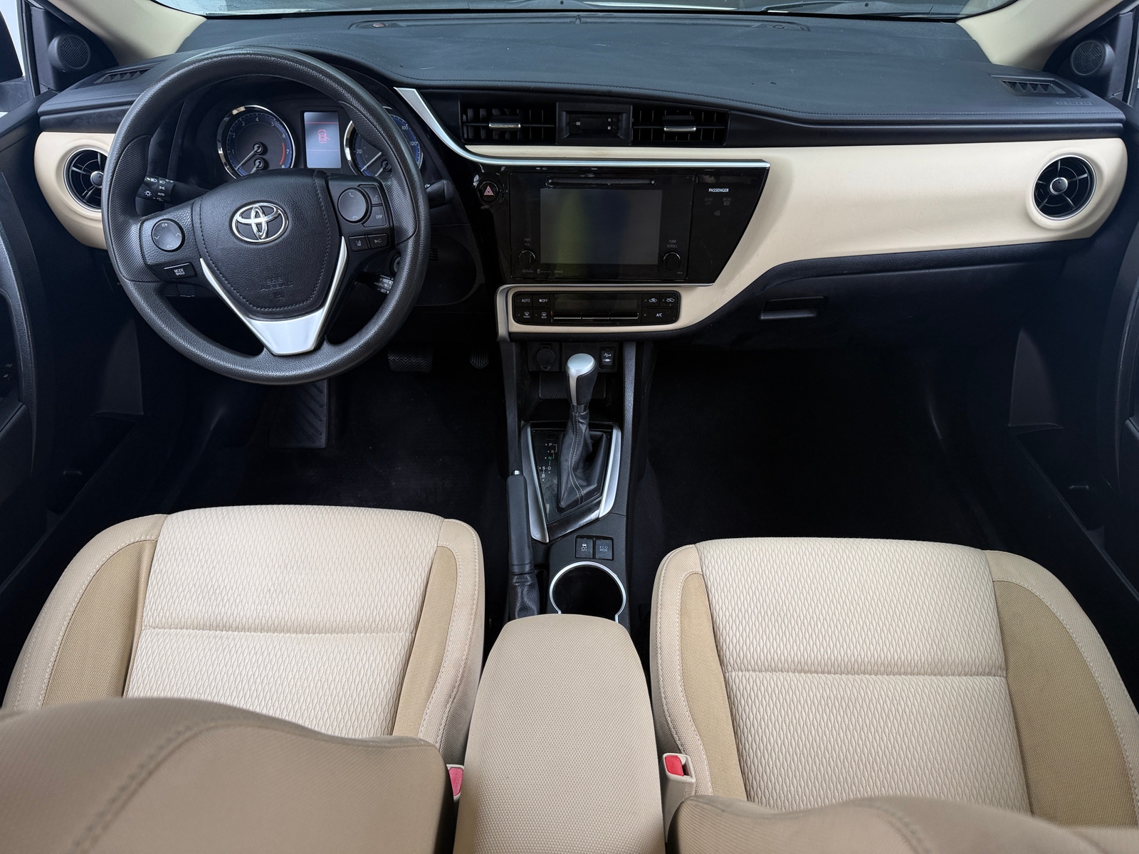 Thumbnail: 2017 Toyota Corolla - 3