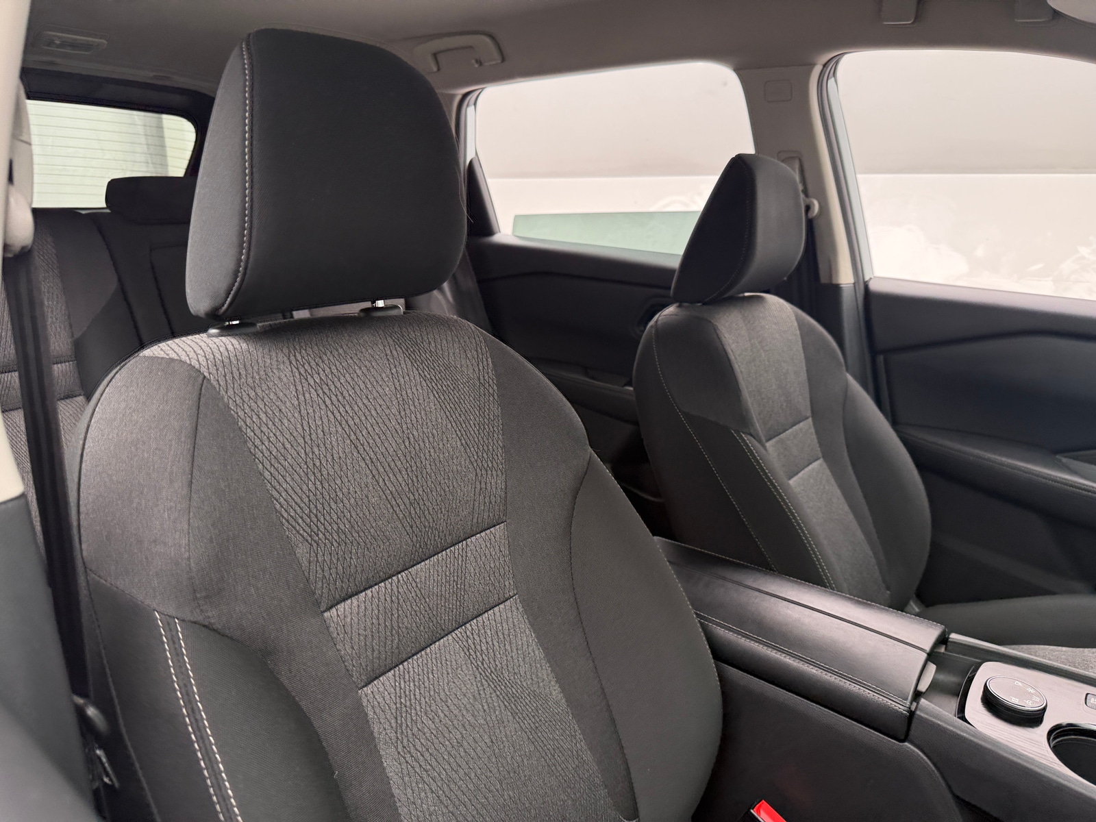 Thumbnail: 2025 Nissan Rogue - 2