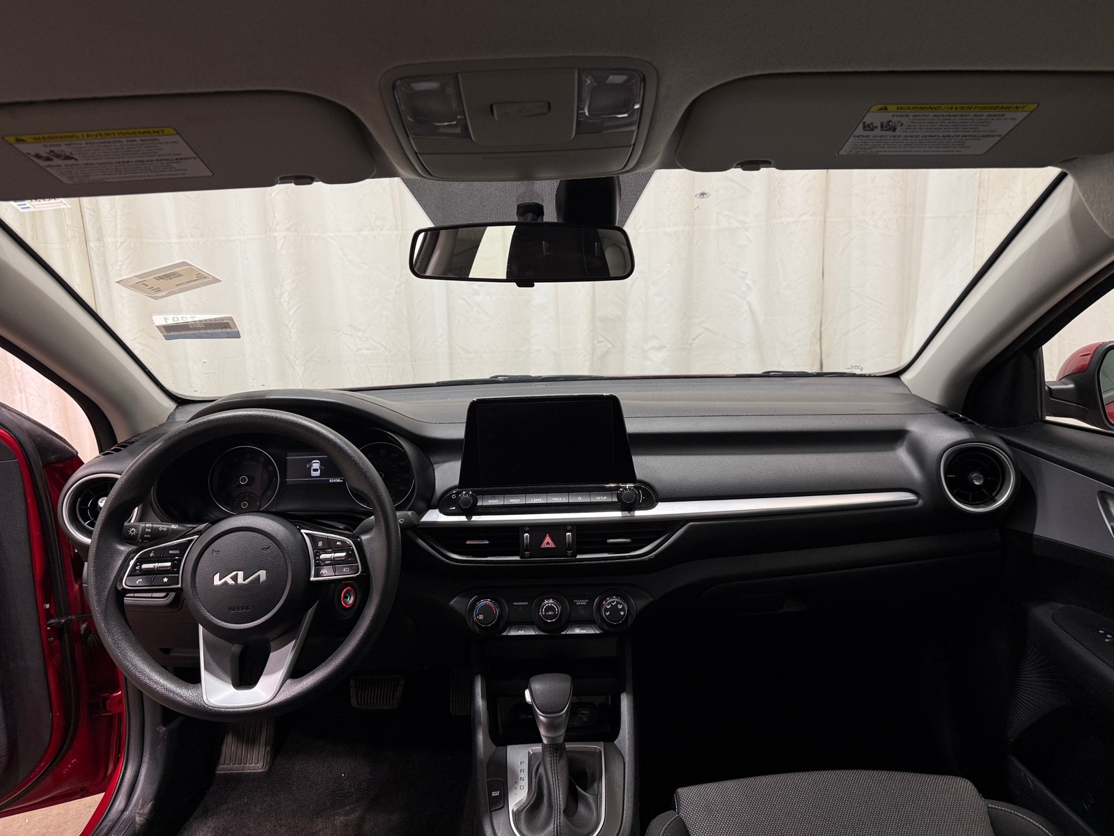 Thumbnail: 2024 Kia Forte - 3