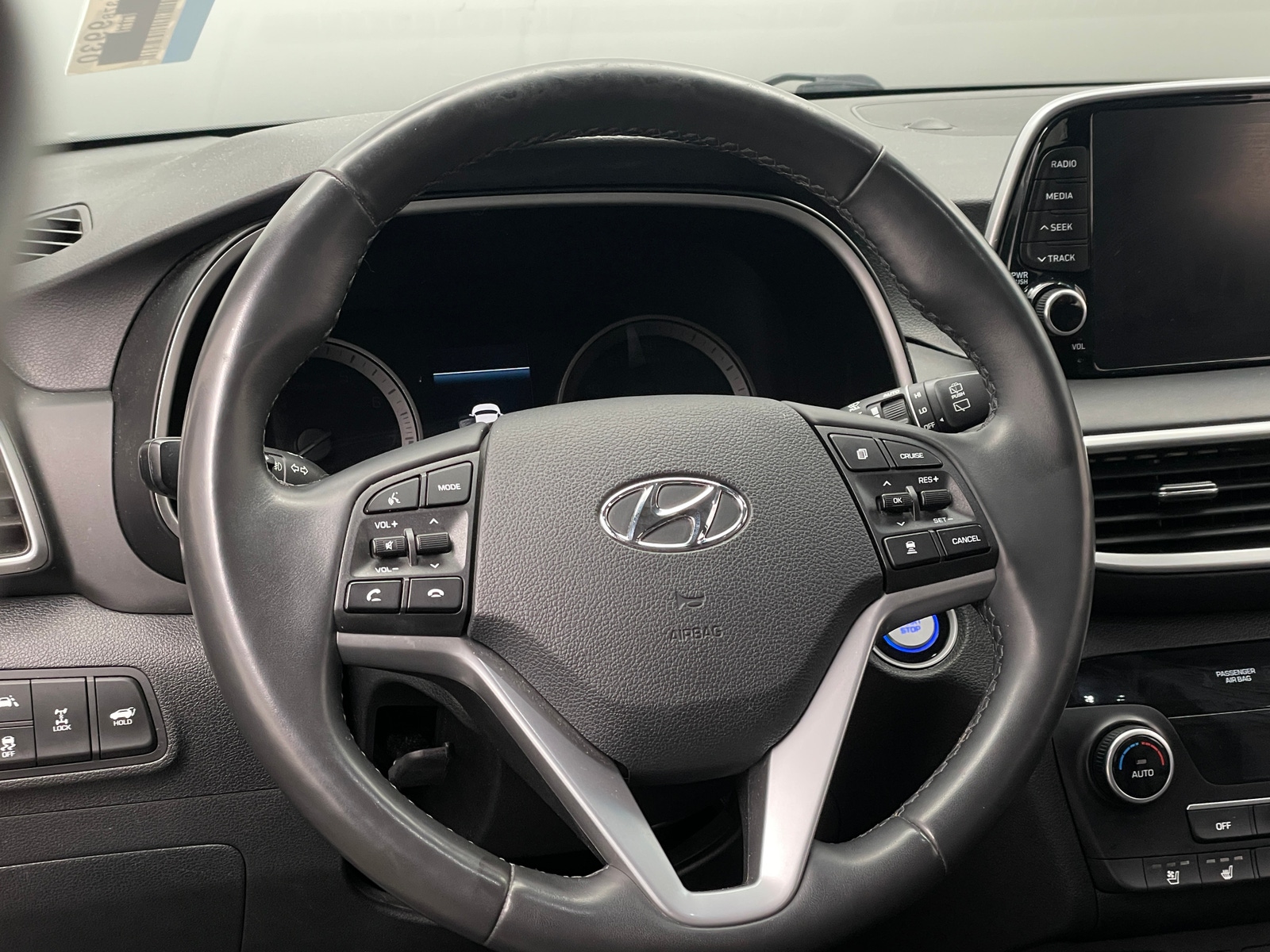 Thumbnail: 2021 Hyundai Tucson - 4