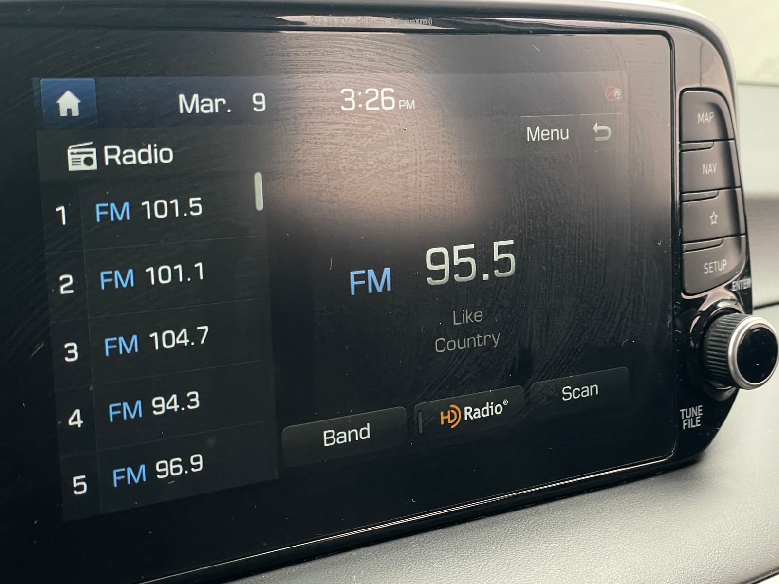 Thumbnail: 2021 Hyundai Tucson - 3